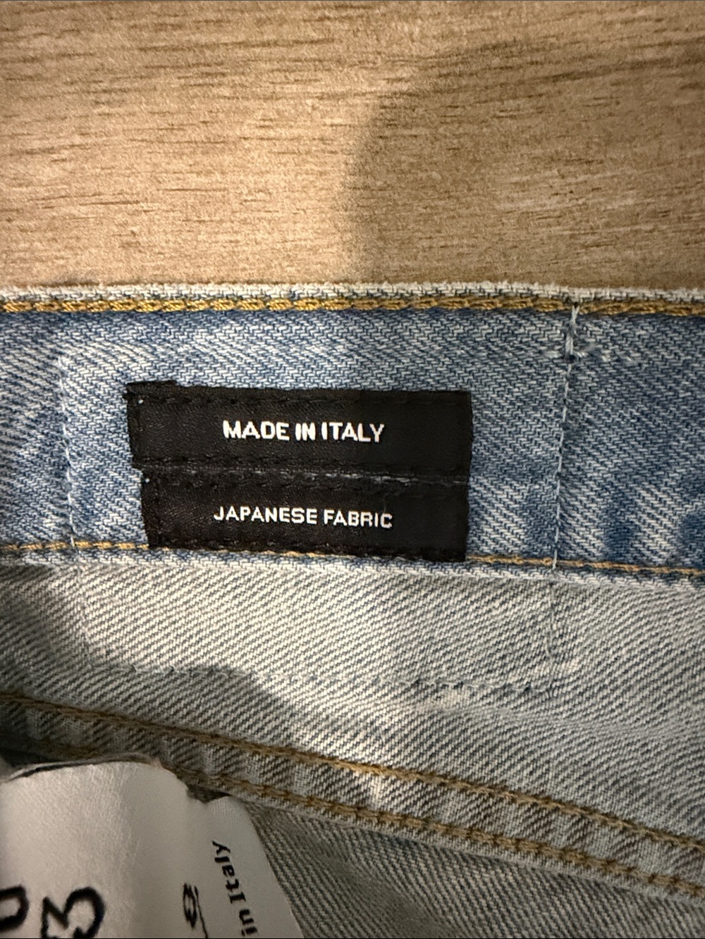 R13 Light Blue Distressed Pleated Damon short - Picture 4 of 14